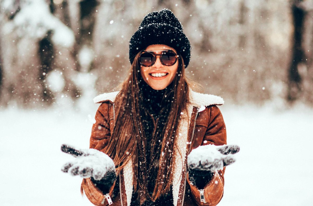 آیا استفاده از عینک آفتابی در زمستان ضروری است؟