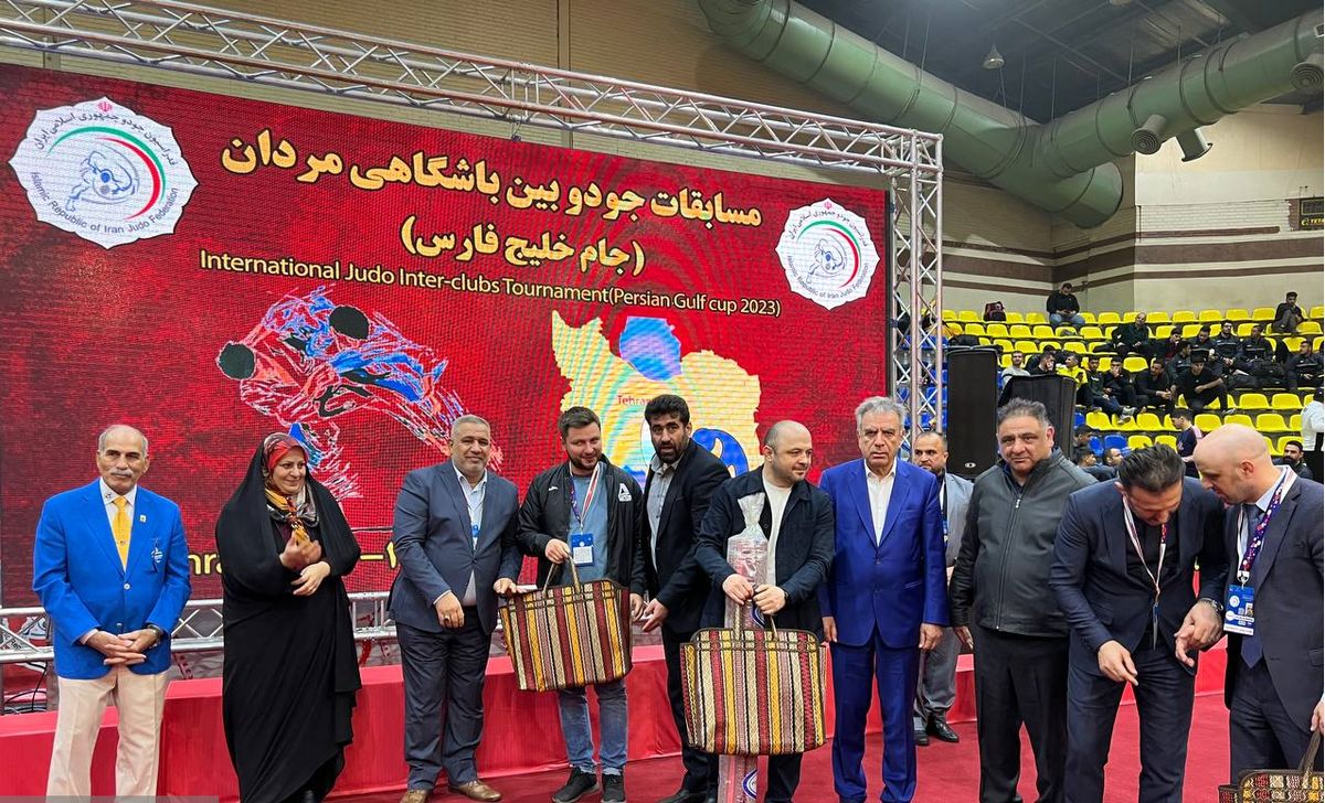 تصویری از هدیه ارزشمند رئیس فدراسیون جودوی عراق به ایران
