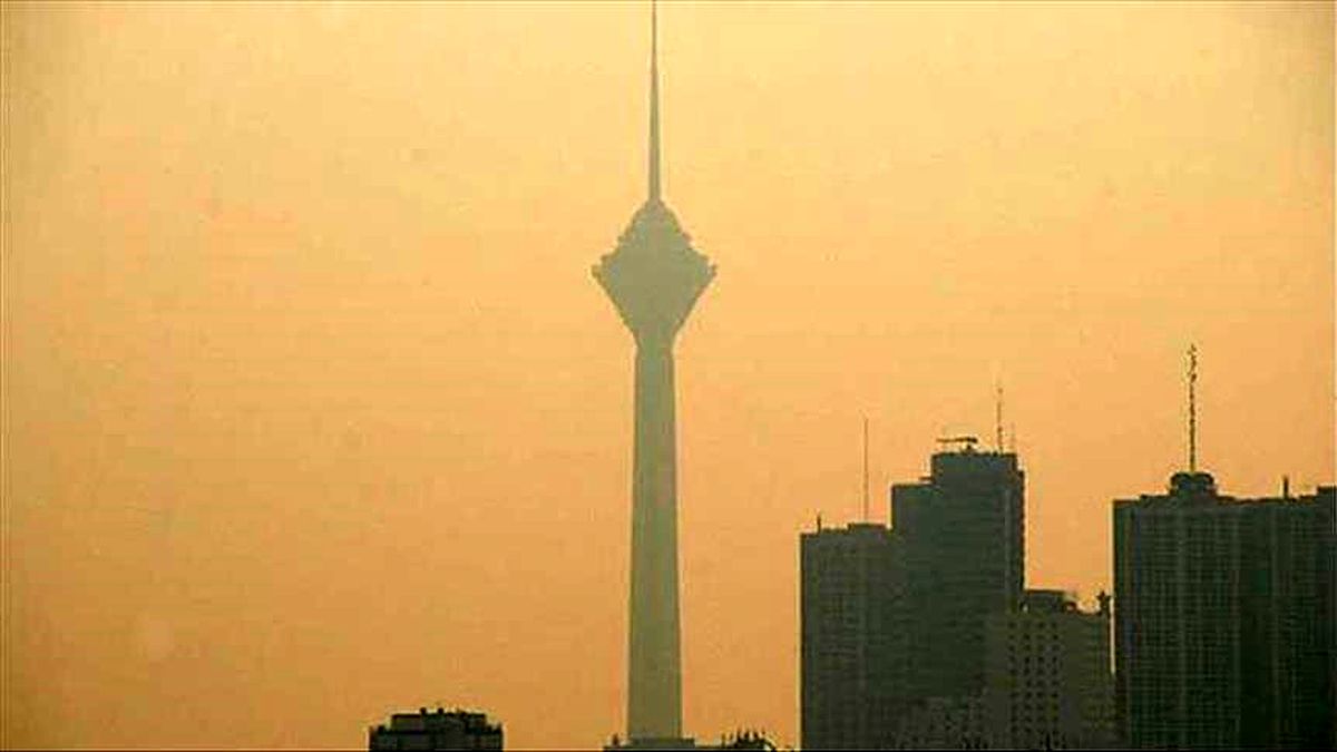 شدت آلودگی هوا در تهران معادل استعمال ۳ تا ۷ نخ سیگار است